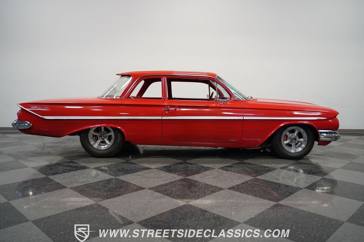 Chevrolet-Bel-Air150210-Berline-1961-9