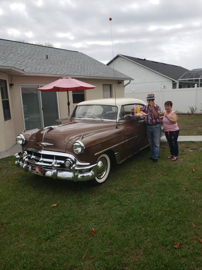 Chevrolet-Belair-1953