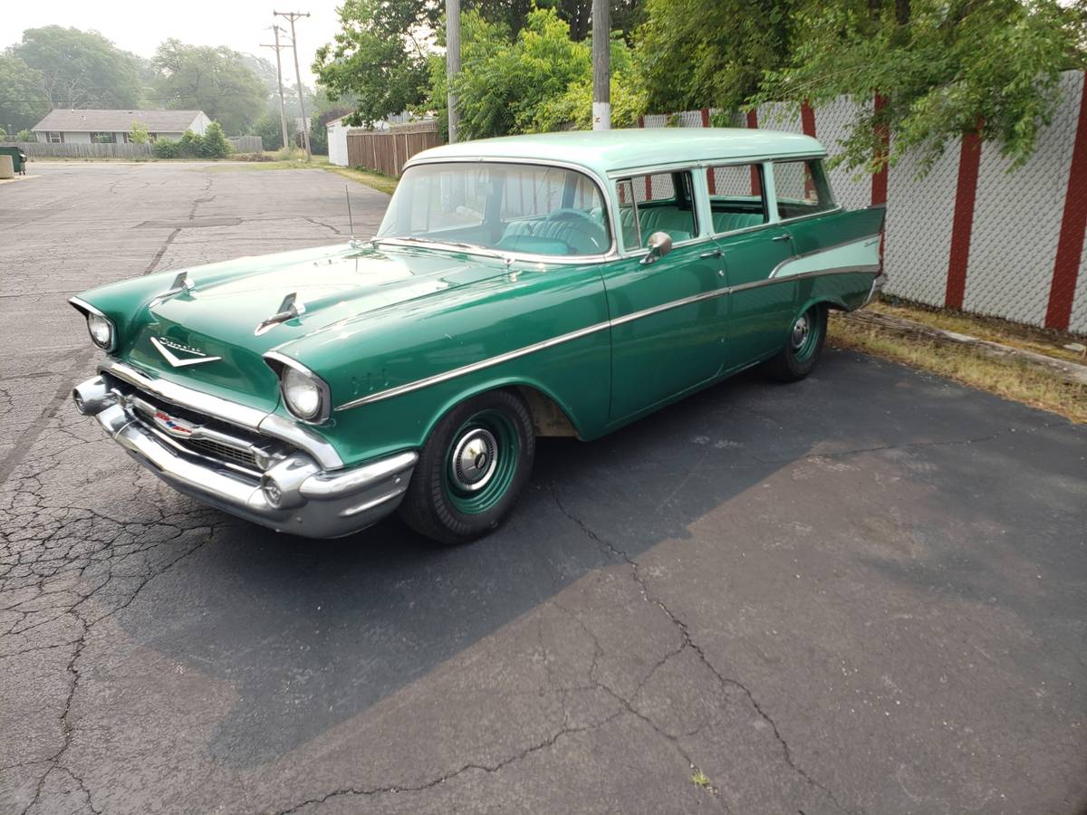 Chevrolet-Belair-1957-1