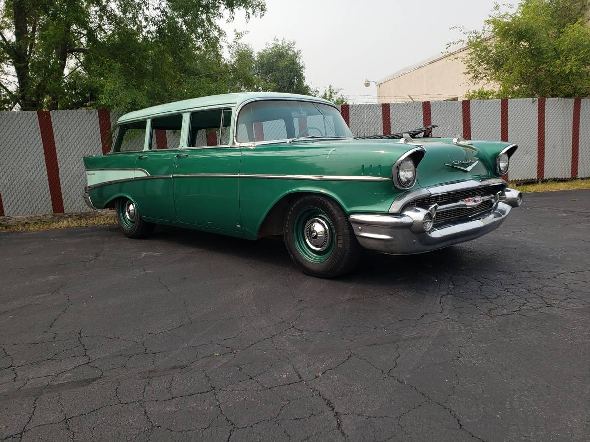 Chevrolet-Belair-1957-3