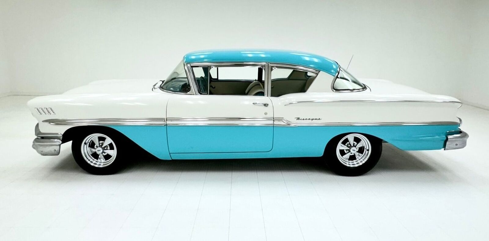 Chevrolet-Biscayne-Berline-1958-1