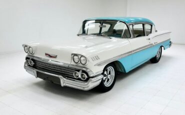 Chevrolet Biscayne Berline 1958