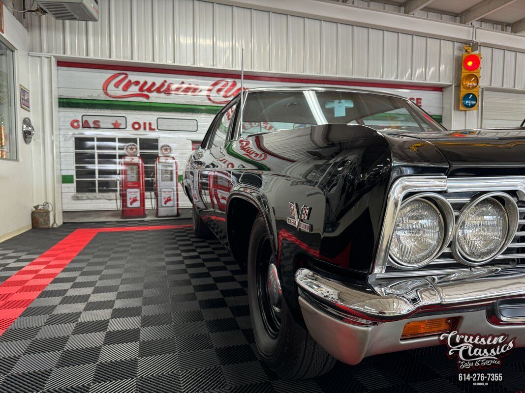 Chevrolet-Biscayne-L72-Coupe-1966-3