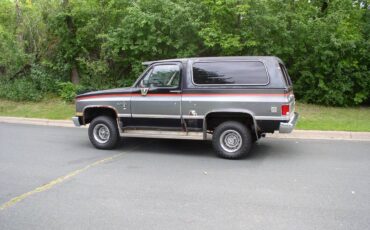 Chevrolet-Blazer-1986-1