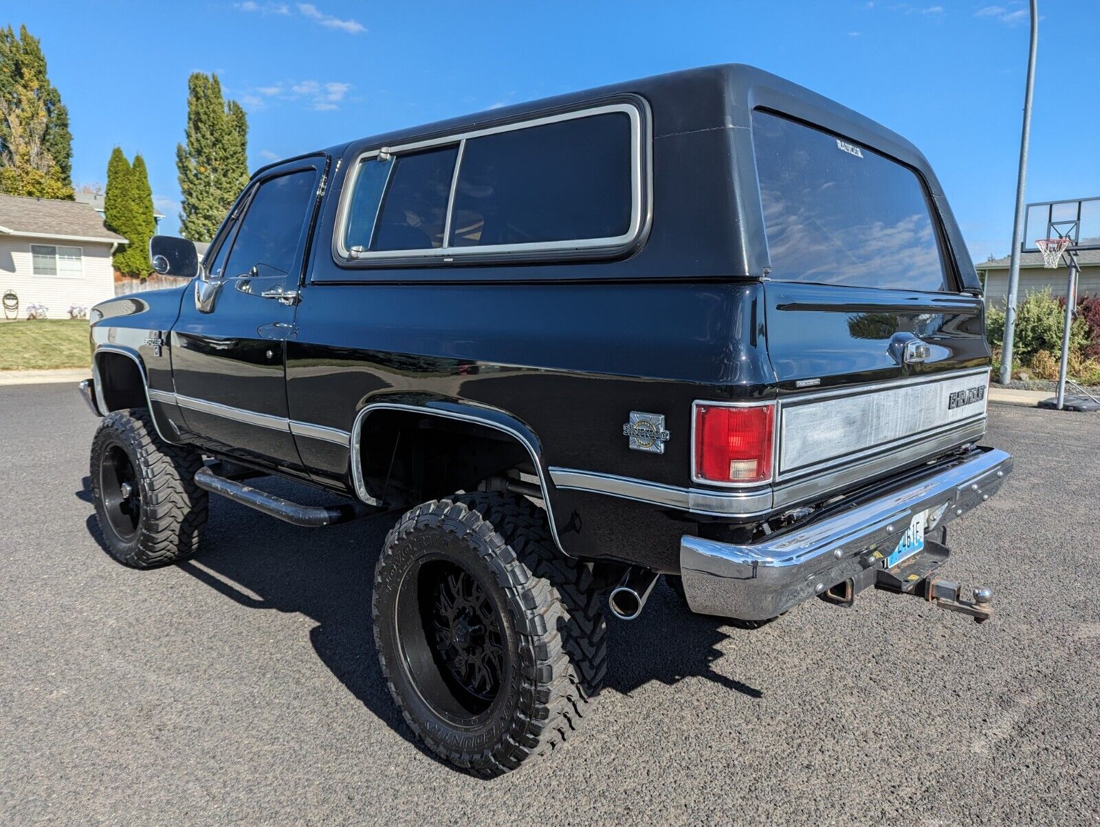 Chevrolet-Blazer-1988-24