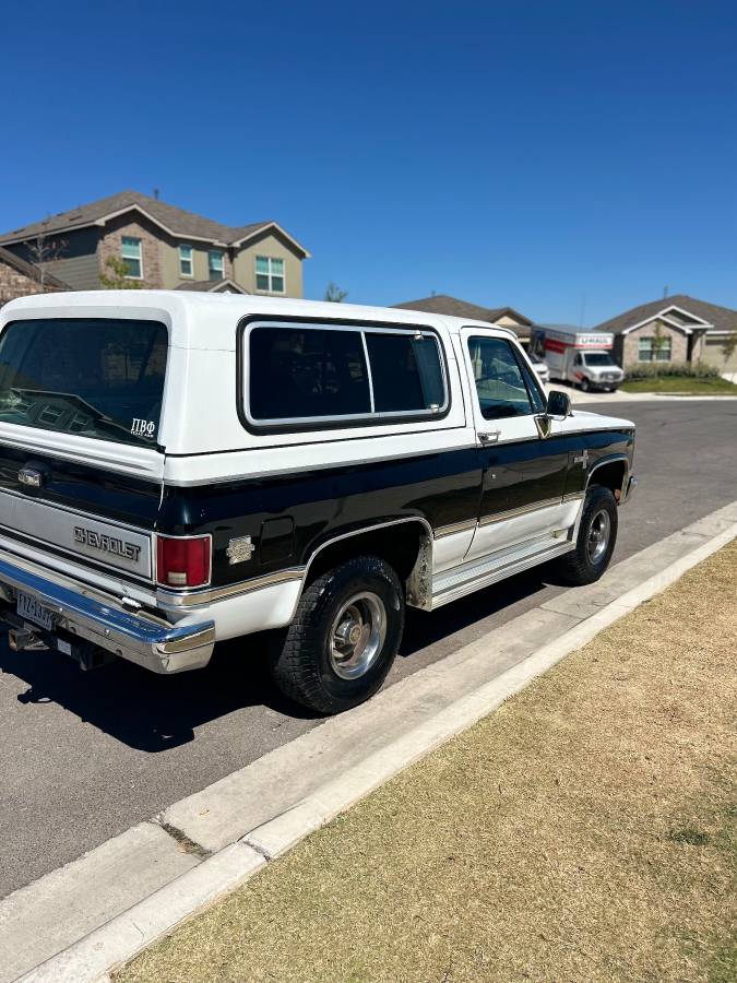 Chevrolet-Blazer-4x4-1988-3