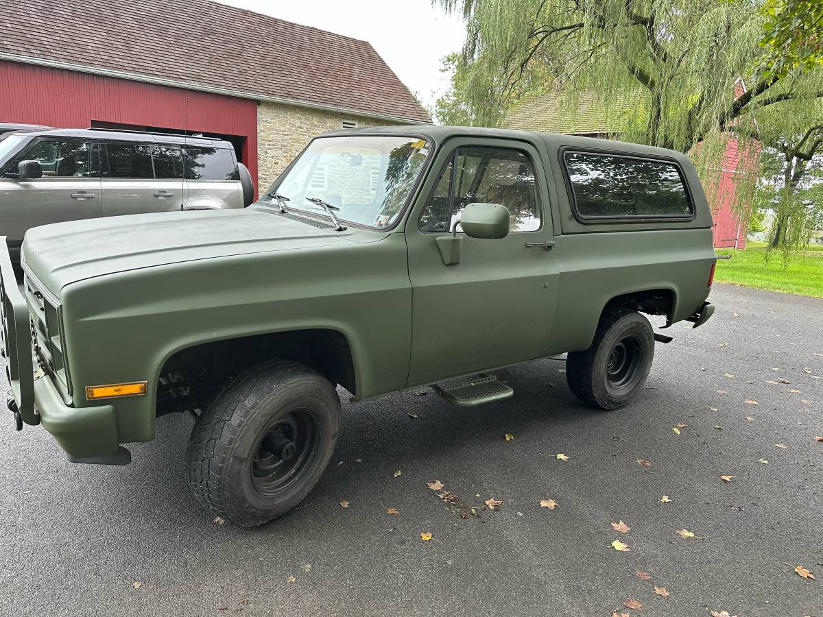 Chevrolet-Blazer-diesel-1985-2