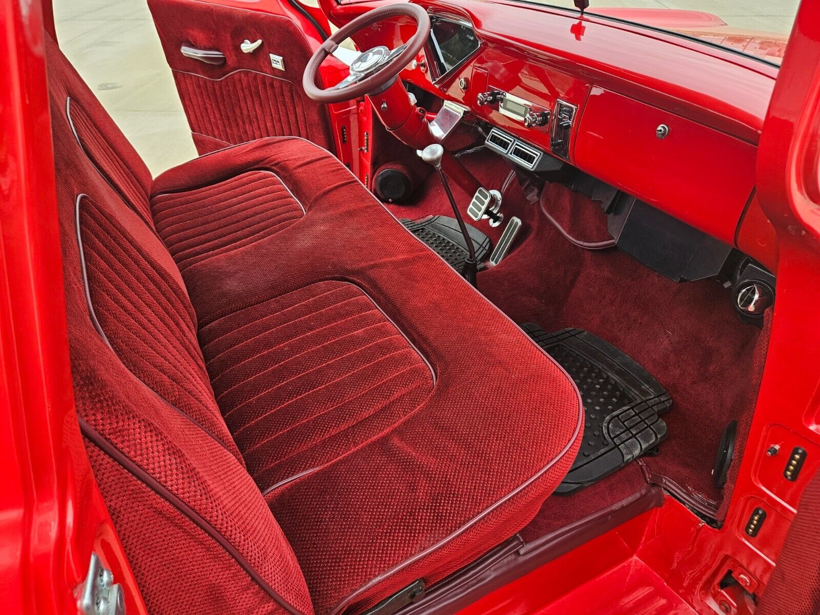 Chevrolet-C-10-1958-17