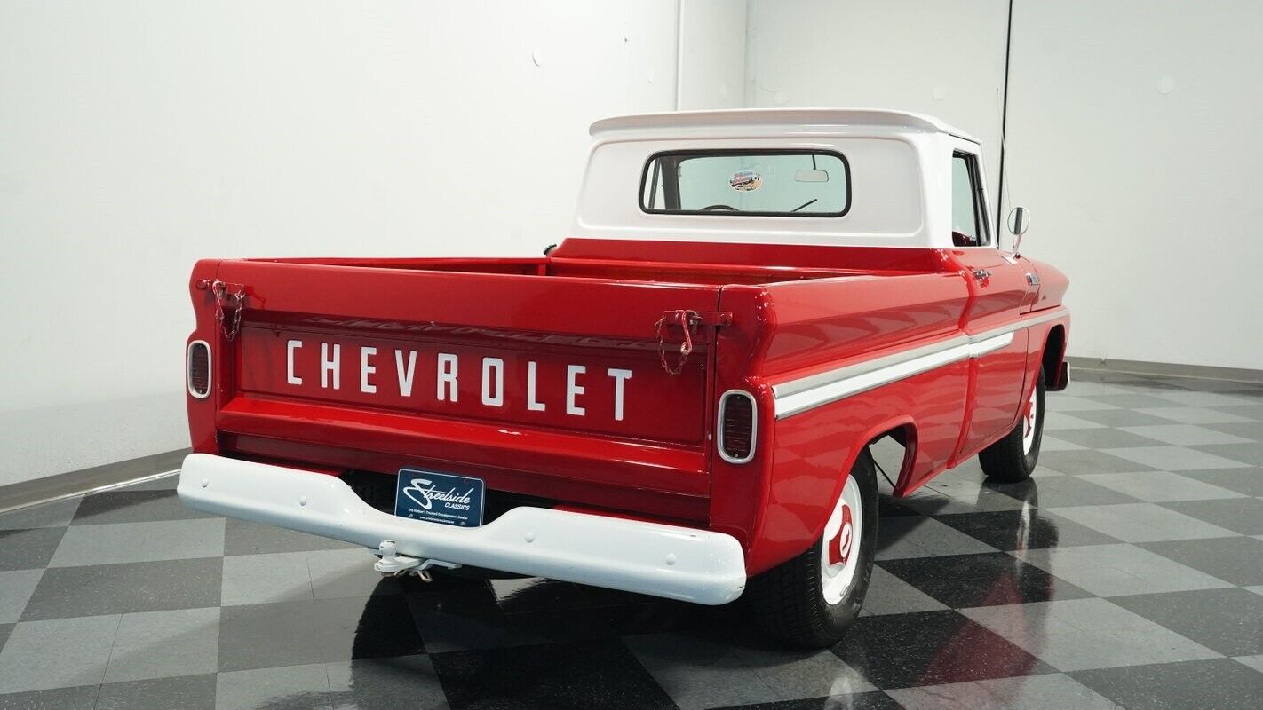 Chevrolet-C-10-Pickup-1965-10