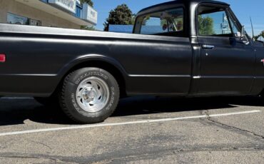 Chevrolet-C-10-Pickup-1968-3