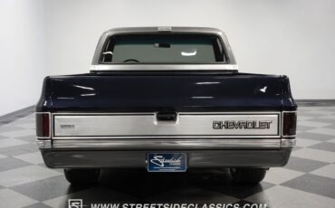 Chevrolet-C-10-Pickup-1983-10