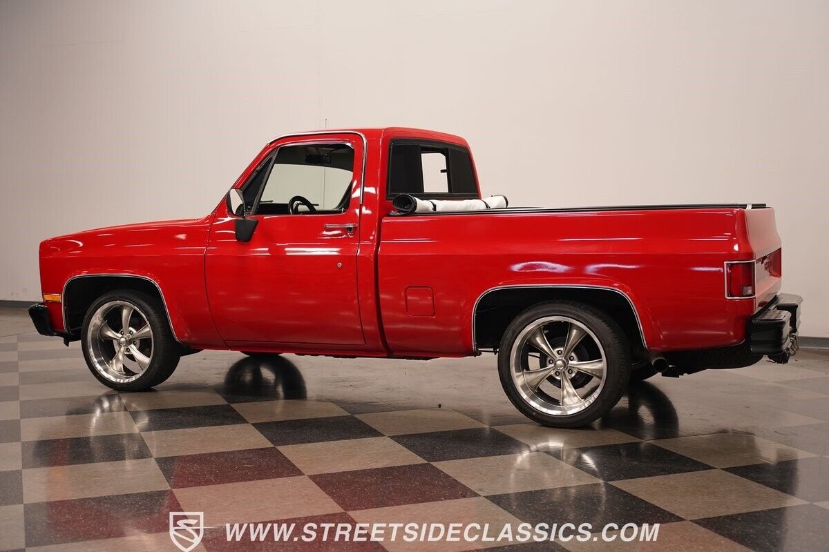 Chevrolet-C-10-Pickup-1985-10