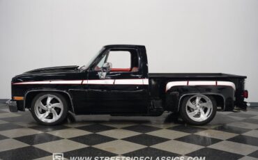 Chevrolet-C-10-Pickup-1986-2