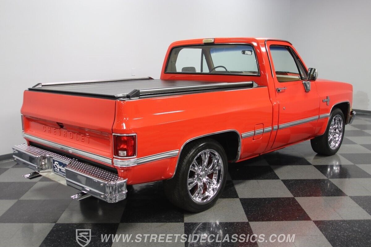 Chevrolet-C-10-Pickup-1986-30