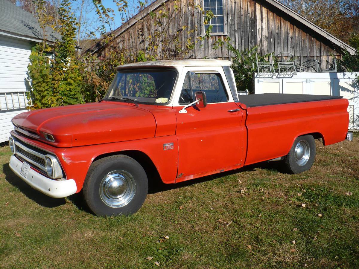 Chevrolet-C-10-custom-1966-1