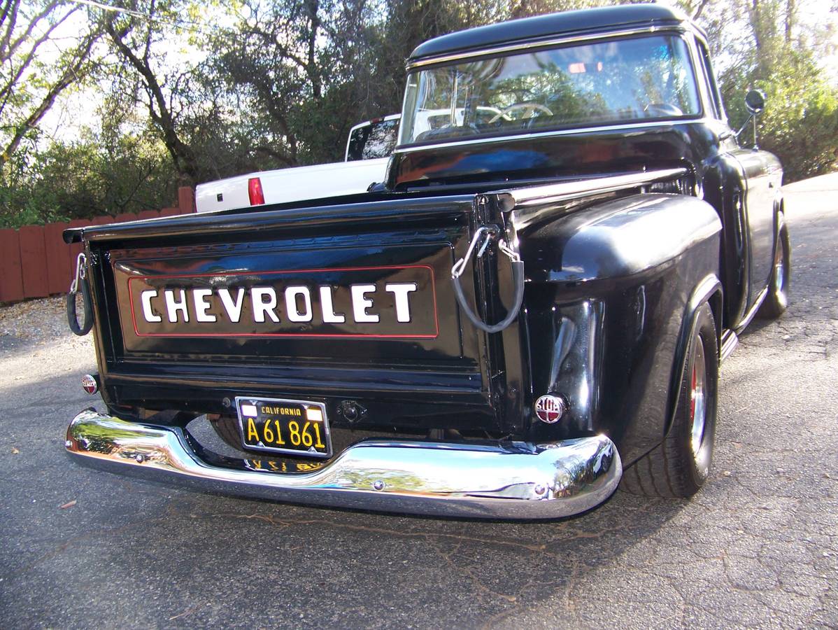 Chevrolet-C10-1956-2