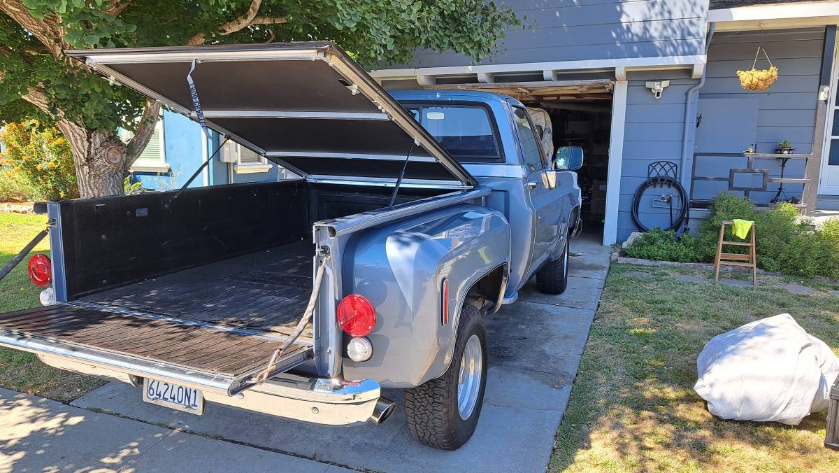 Chevrolet-C10-1973-10