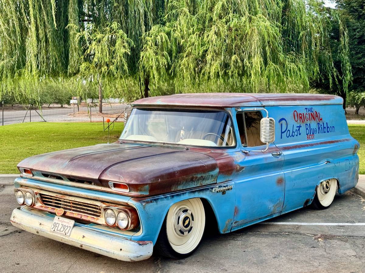 Chevrolet-C10-panel-1960