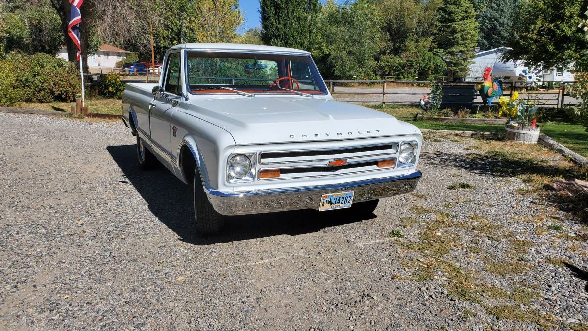 Chevrolet-C10-pickup-1967-3