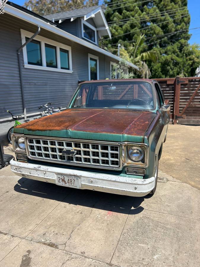 Chevrolet-C10-truck-1977