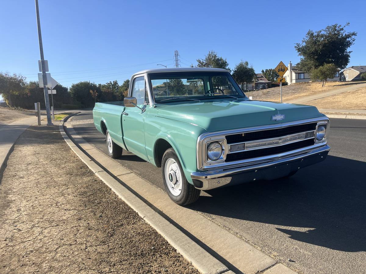 Chevrolet-C20-1969-9