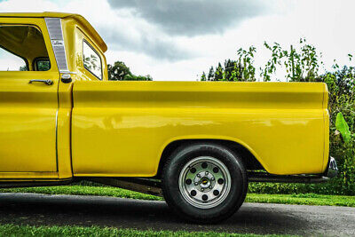 Chevrolet-CK-10-Series-Pickup-1963-5