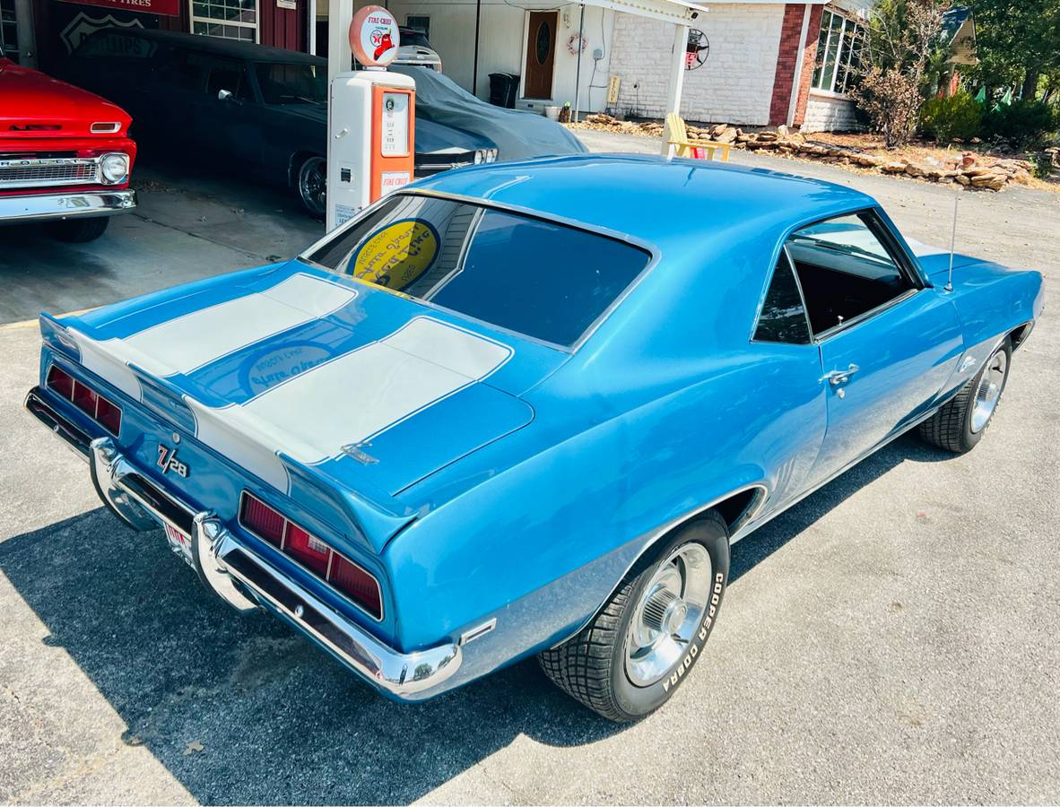 Chevrolet-Camaro-1969-3