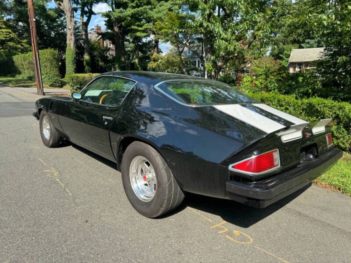 Chevrolet-Camaro-1974-3