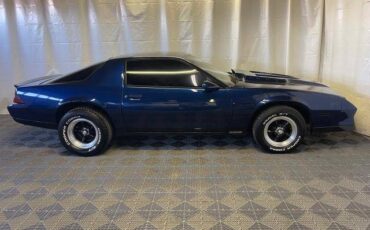 Chevrolet-Camaro-1984-4