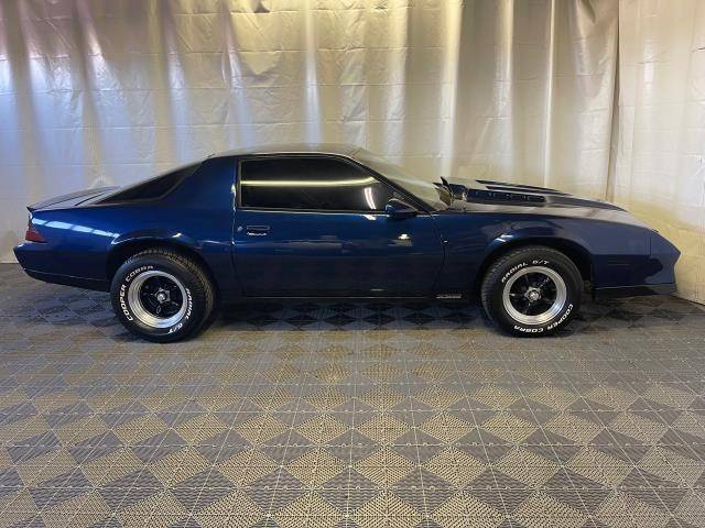 Chevrolet-Camaro-1984-4