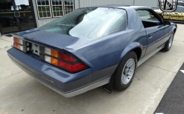 Chevrolet-Camaro-1984-7