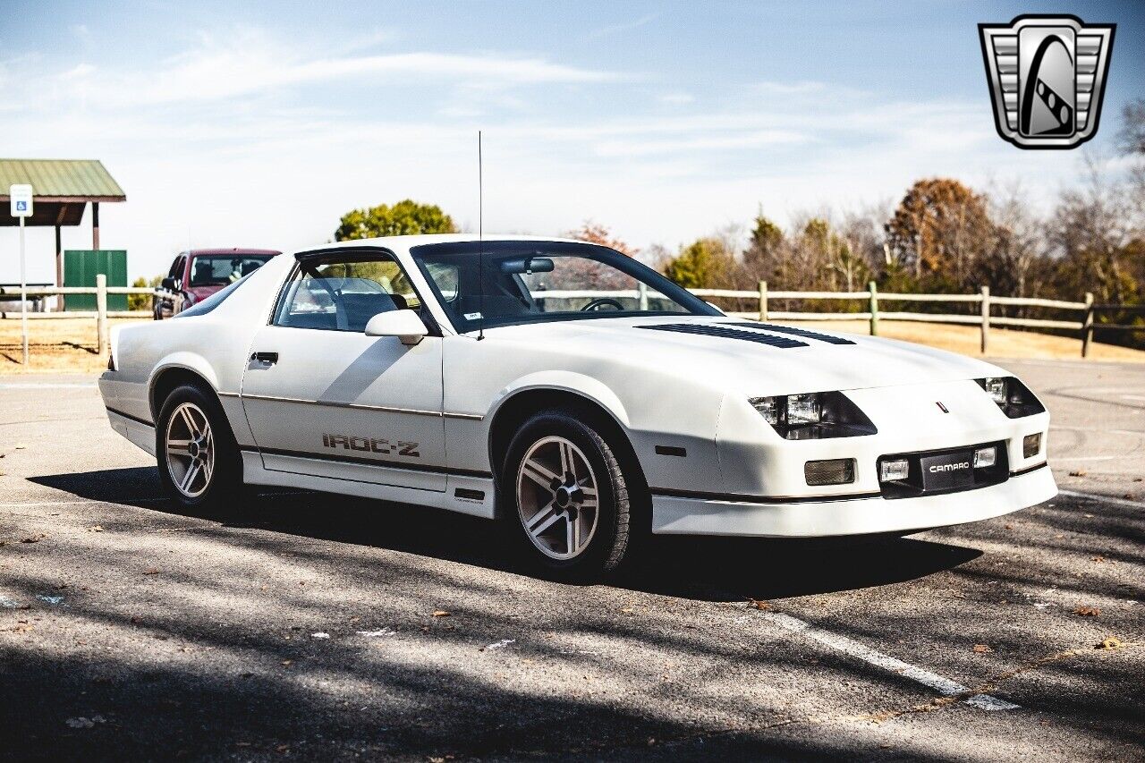 Chevrolet-Camaro-1986-8