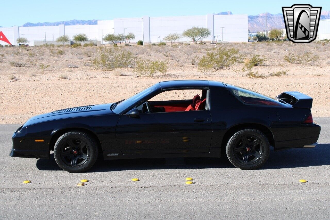 Chevrolet-Camaro-1987-6