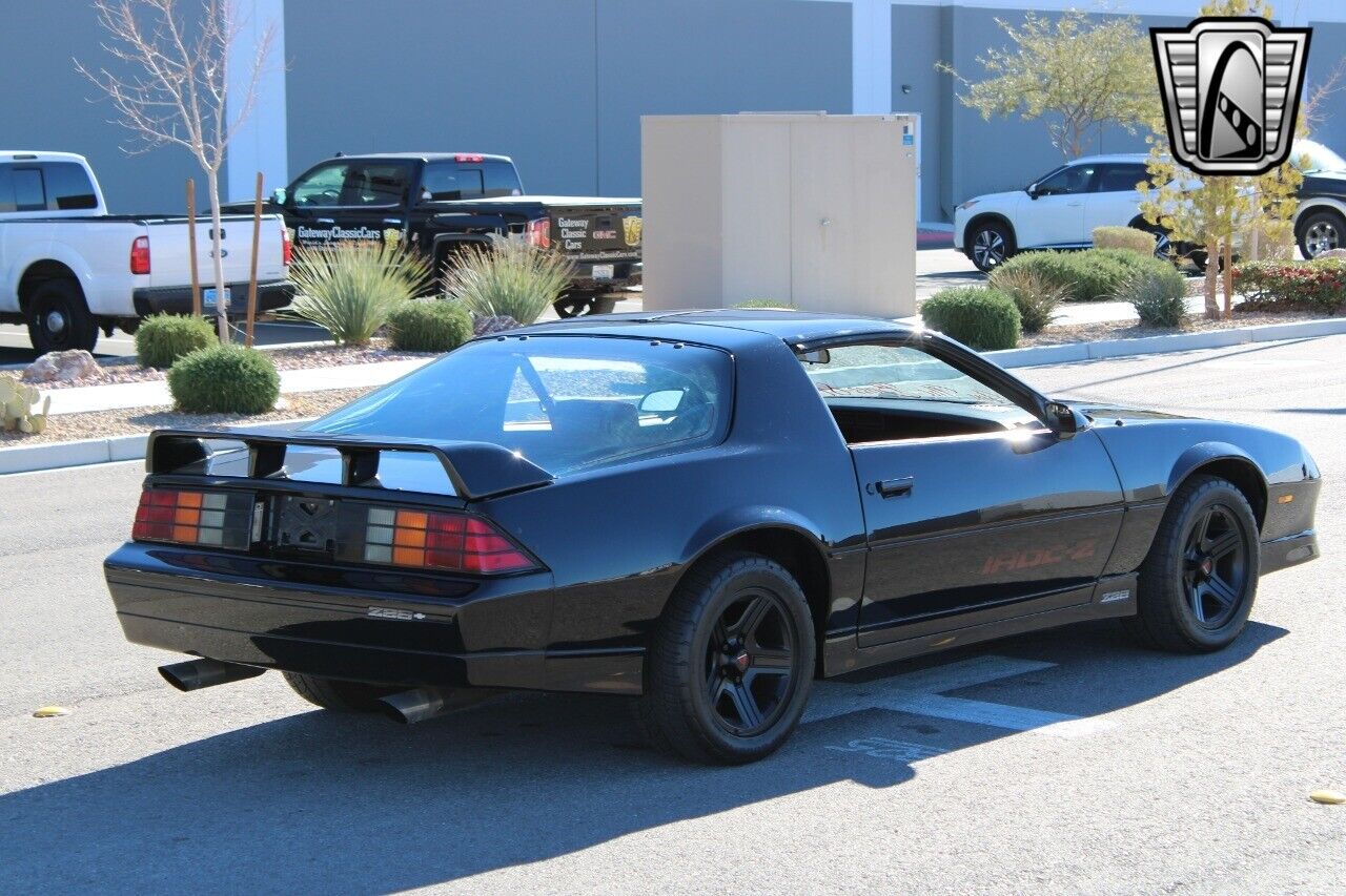 Chevrolet-Camaro-1987-9