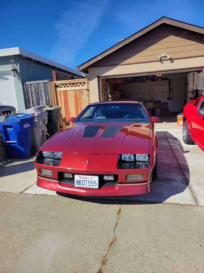 Chevrolet-Camaro-1988-1