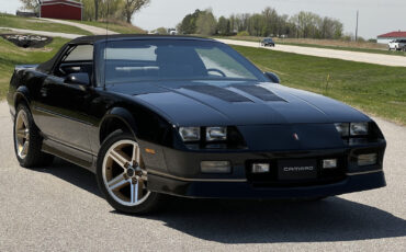 Chevrolet-Camaro-Cabriolet-1988-1