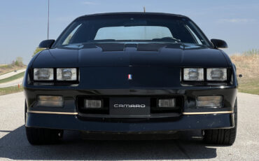 Chevrolet-Camaro-Cabriolet-1988-2