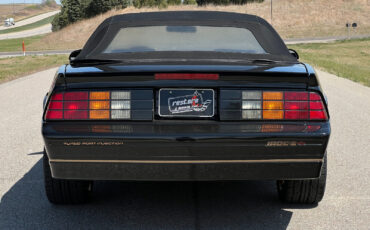 Chevrolet-Camaro-Cabriolet-1988-8