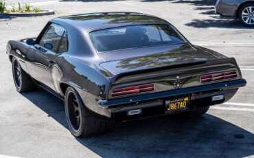 Chevrolet-Camaro-Coupe-1969-11