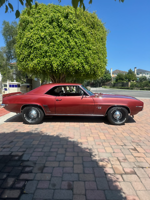 Chevrolet-Camaro-Coupe-1969-2