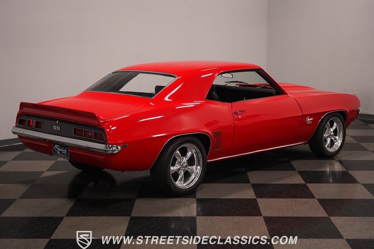 Chevrolet-Camaro-Coupe-1969-29