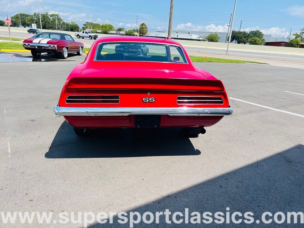 Chevrolet-Camaro-Coupe-1969-3