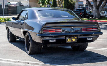 Chevrolet-Camaro-Coupe-1969-4