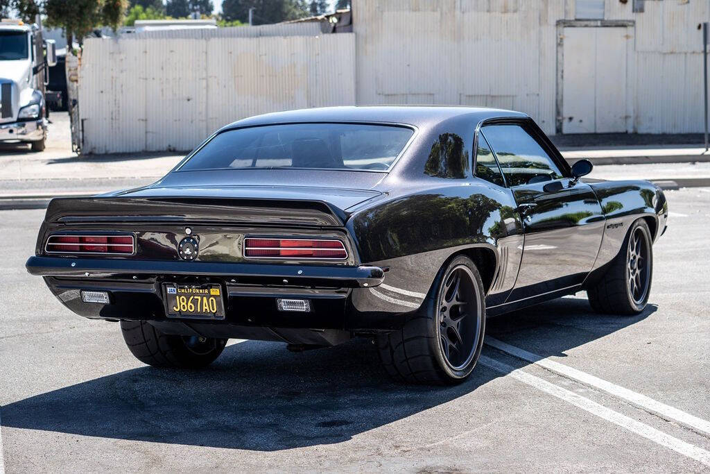 Chevrolet-Camaro-Coupe-1969-6