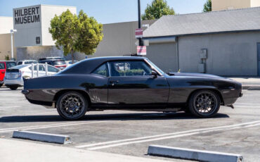 Chevrolet-Camaro-Coupe-1969-7