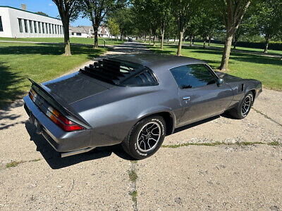 Chevrolet-Camaro-Coupe-1980-6