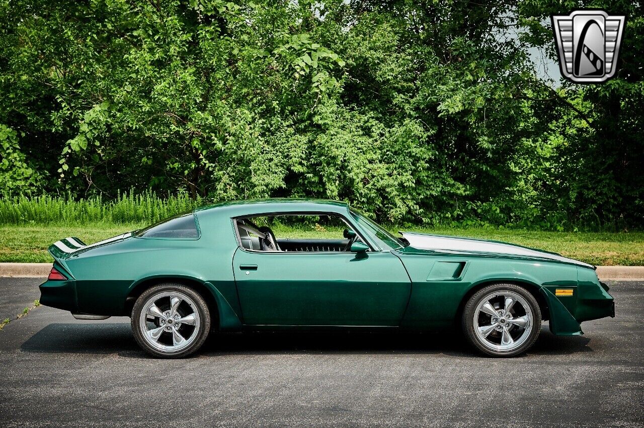 Chevrolet-Camaro-Coupe-1980-7