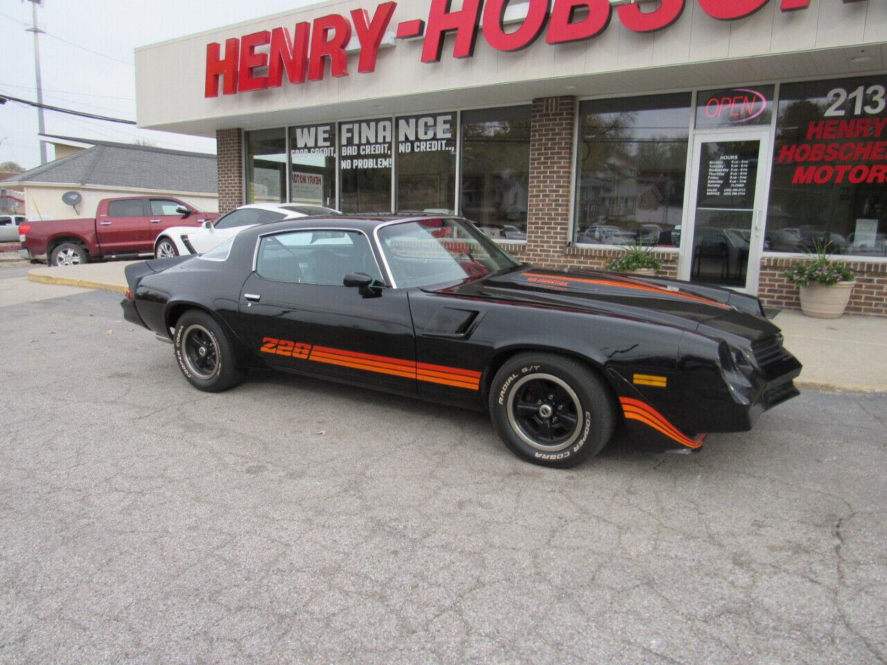 Chevrolet-Camaro-Coupe-1981-1