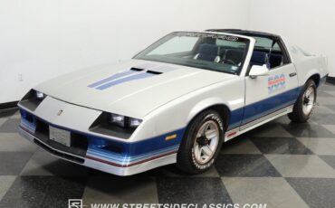 Chevrolet-Camaro-Coupe-1982-5