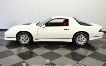 Chevrolet-Camaro-Coupe-1986-2